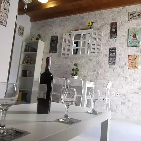 Apartment The White House Of Rhodes *