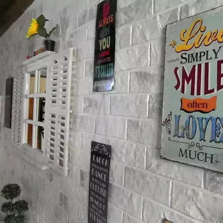 The White House Of Rhodes *